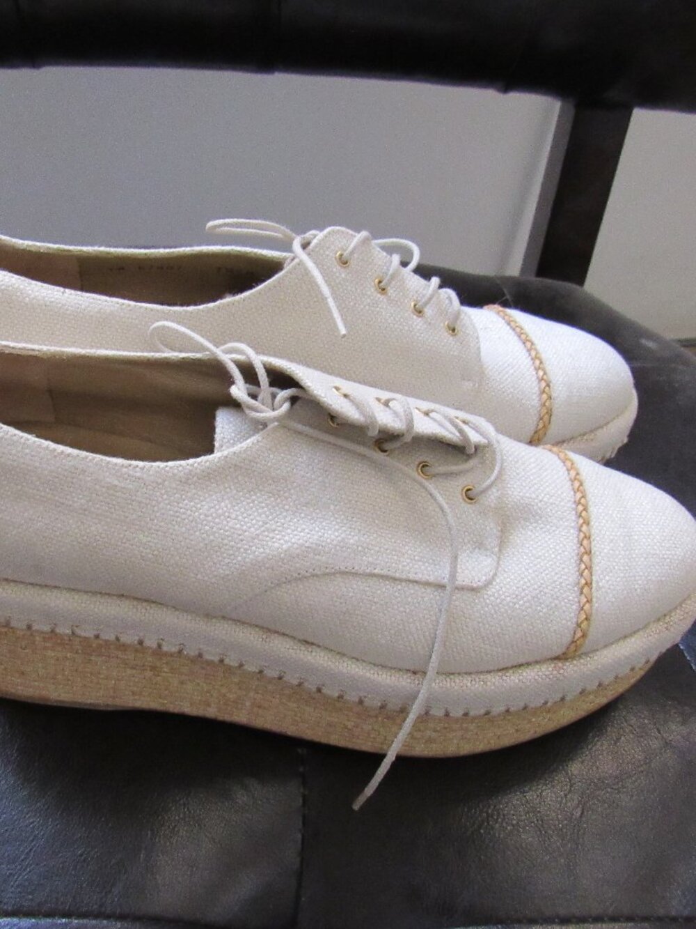 STUART WEITZMAN Mantra Ivory Linen Lace Up Oxford Platform Espadrilles Sz 7.5
